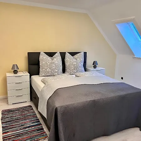 Apartment - Mitten Im Herz *